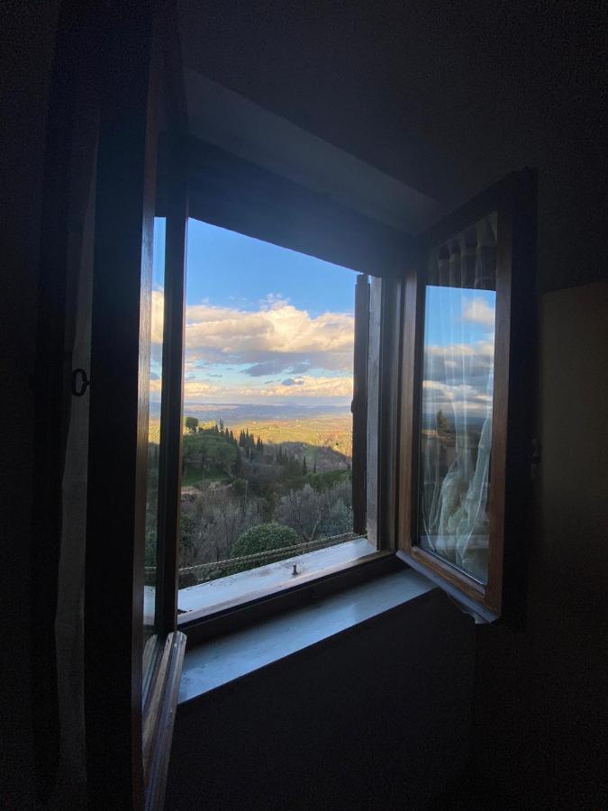 Appartamento Il Nespolo San Gimignano Dış mekan fotoğraf