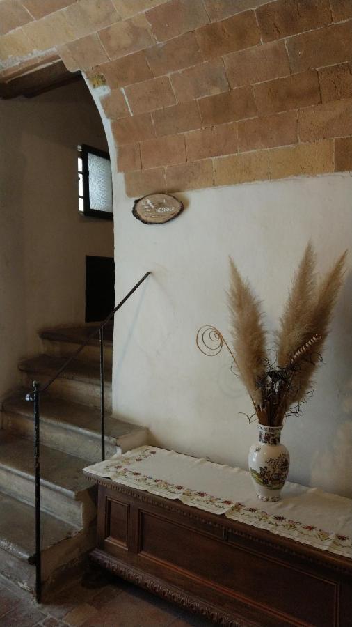 Appartamento Il Nespolo San Gimignano Dış mekan fotoğraf