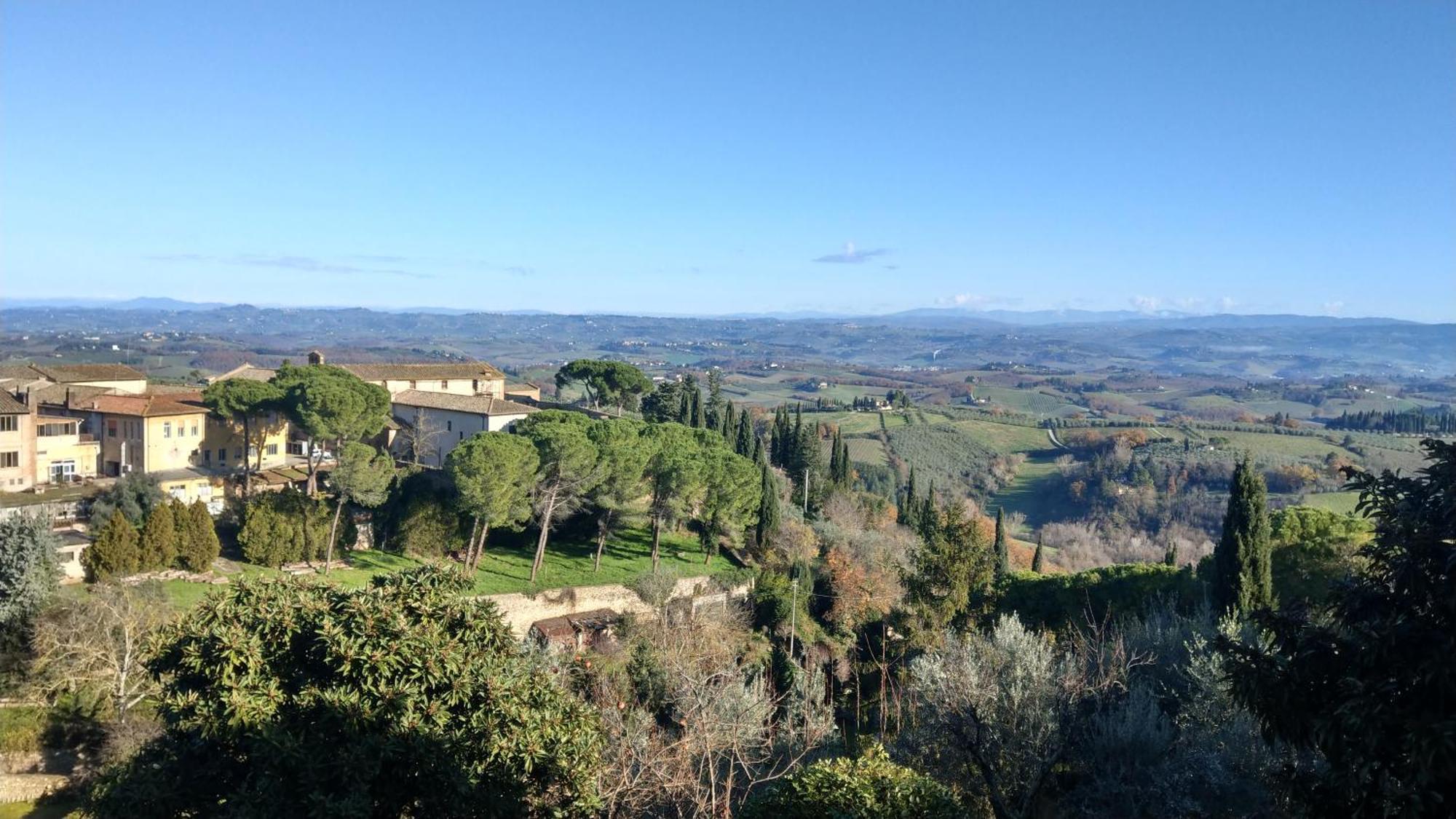 Appartamento Il Nespolo San Gimignano Dış mekan fotoğraf